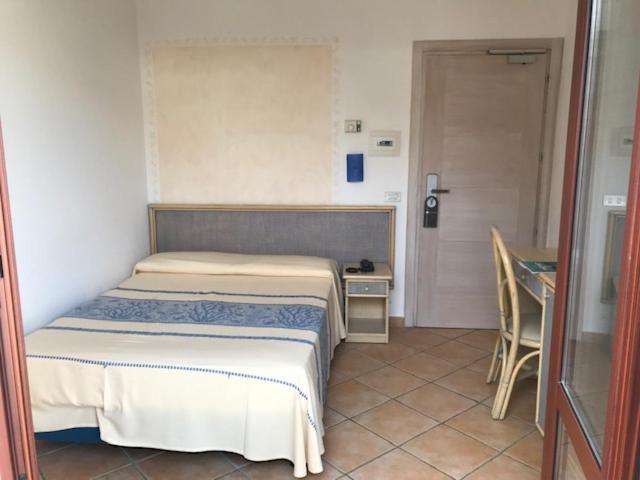 Single Room Balcony,1526185969:JPEG